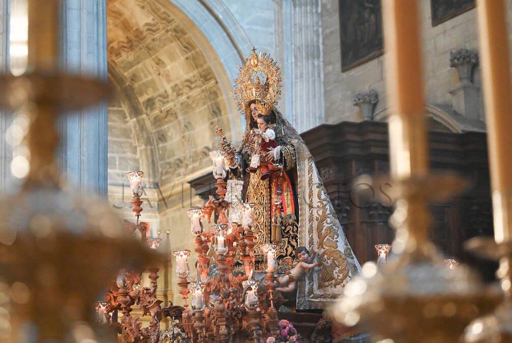 Publicación de la candidatura a presidir la Archicofradía del Carmen Coronada